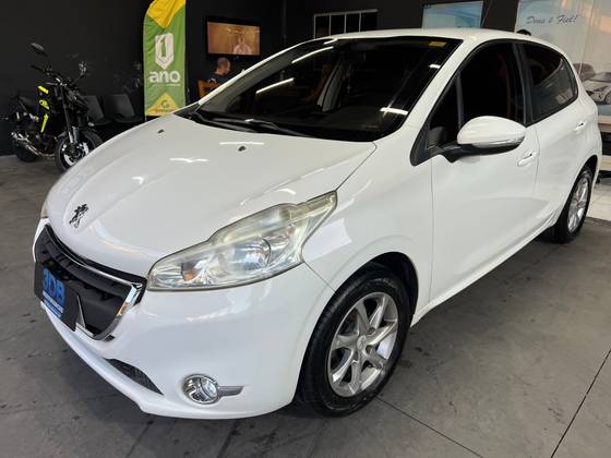 PEUGEOT 208 1.5 ACTIVE PACK 8V FLEX 4P MANUAL PEUGEOT 208 1.5 ACTIVE PACK 8V FLEX 4P MANUAL